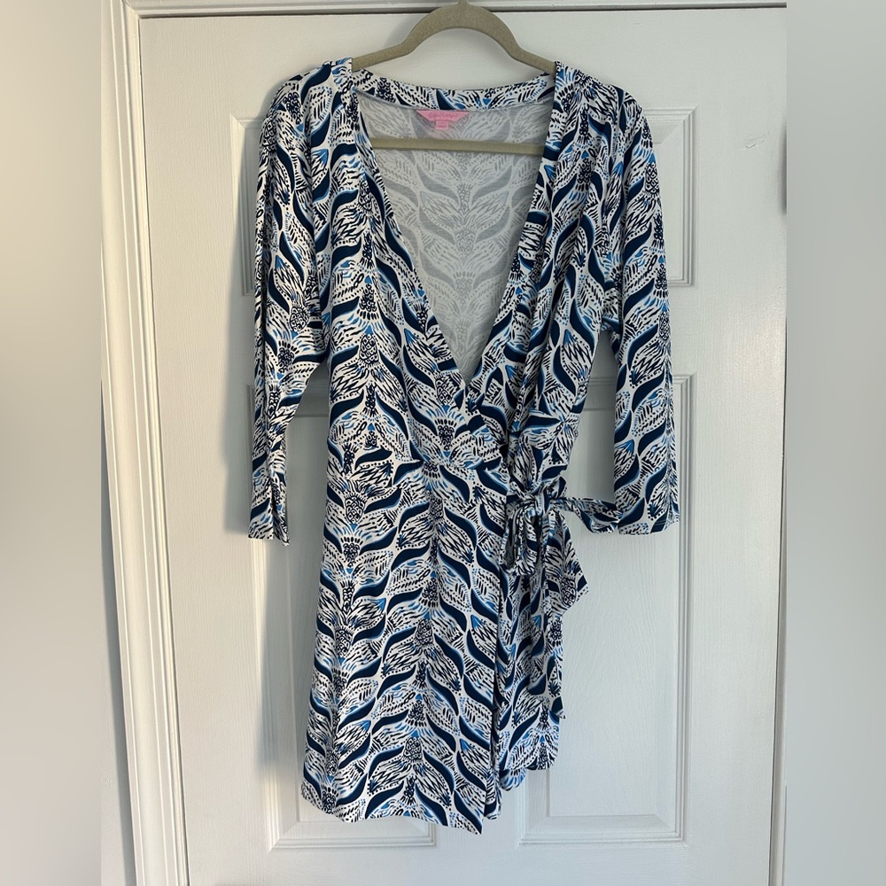Lilly Pulitzer Karlie Wrap Romper size L
